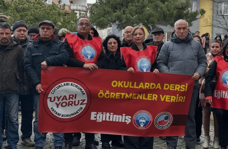 ÇEDES’e Tepki Erdek’ten Geldi: “Dersi Öğretmenler Verir”