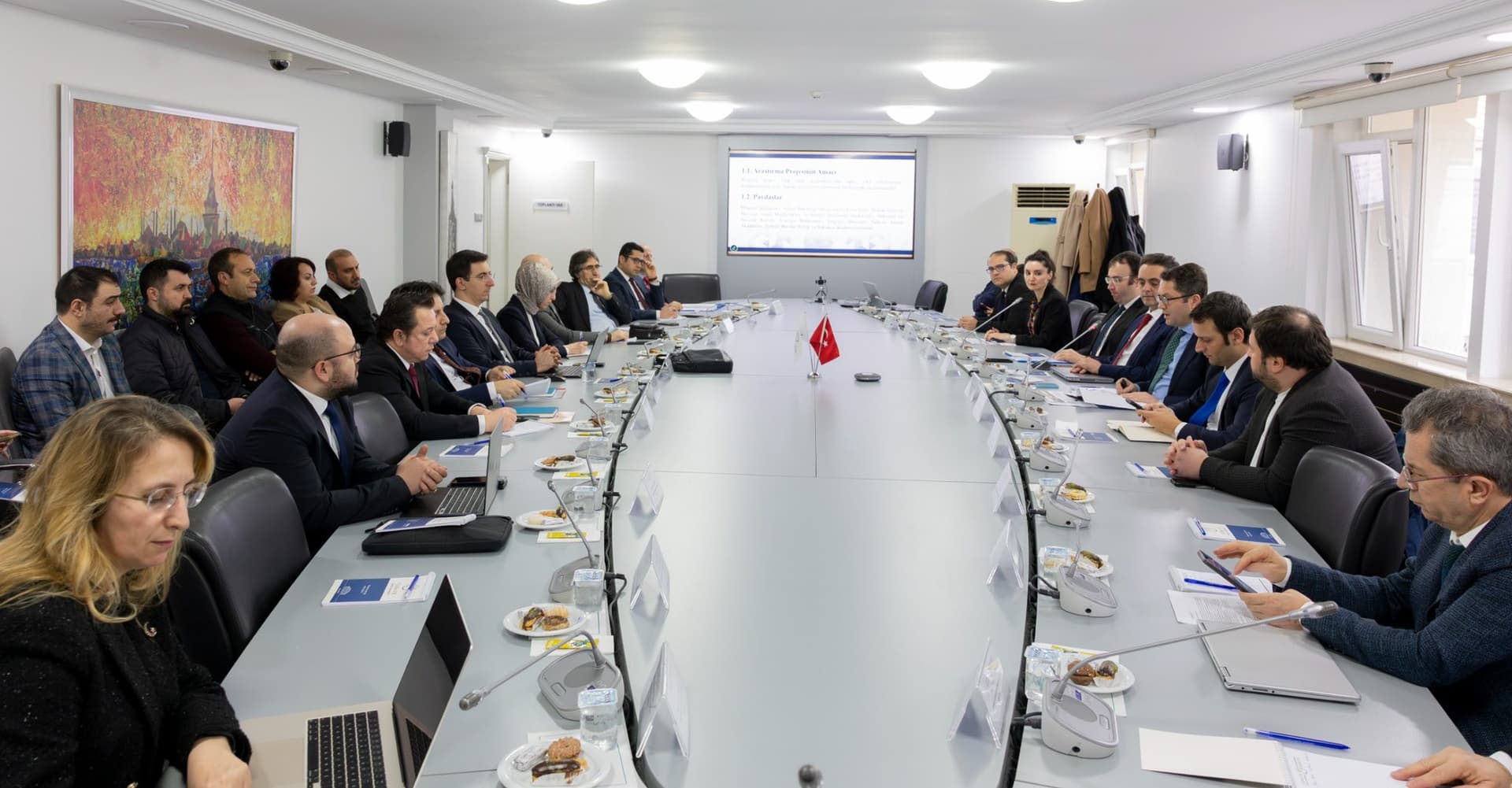 Yargıda Yapay Zekâ Masaya Yatırıldı: BAÜN Rektörü Oğurlu, Türkiye Adalet Akademisi Toplantısına Katıldı