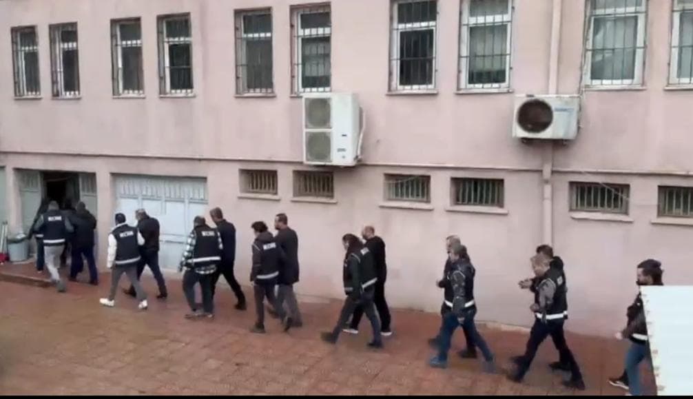 Bandırma’da Rüşvet ve Veri Skandalı: Tapu Personeli de Soruşturmada!